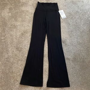 Lululemon Groove Super- High- Rise Flared Pant Nulu NWT
